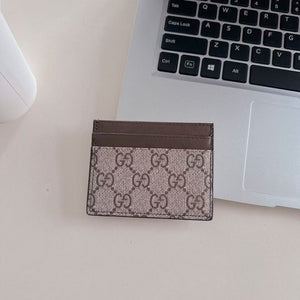 SlimVault Protective Card Case