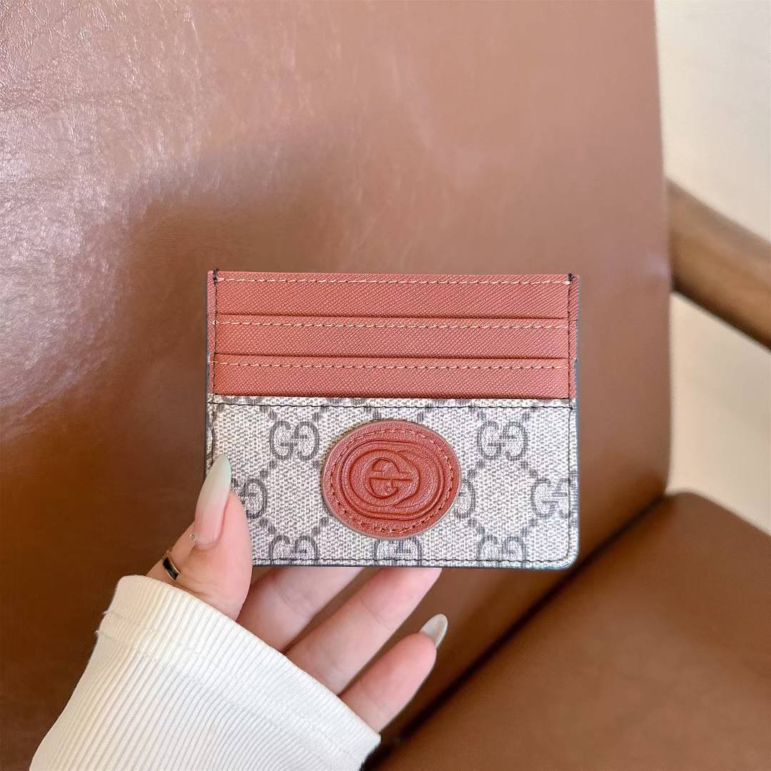 Classic Elegant Card Storage Wallet Case