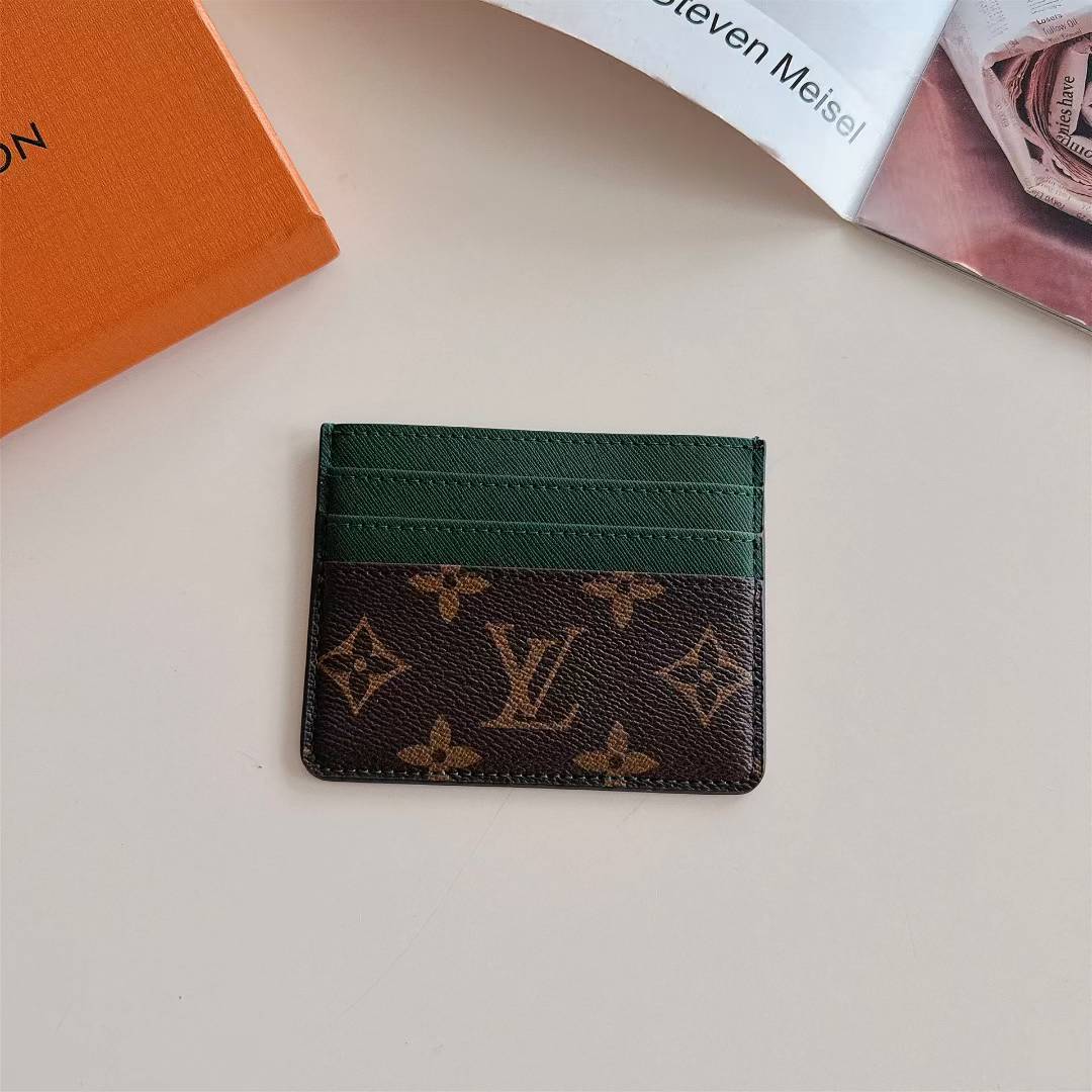 Ultra Protective Hard Shell Card Case