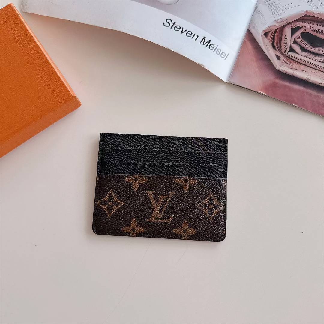Ultra Protective Hard Shell Card Case
