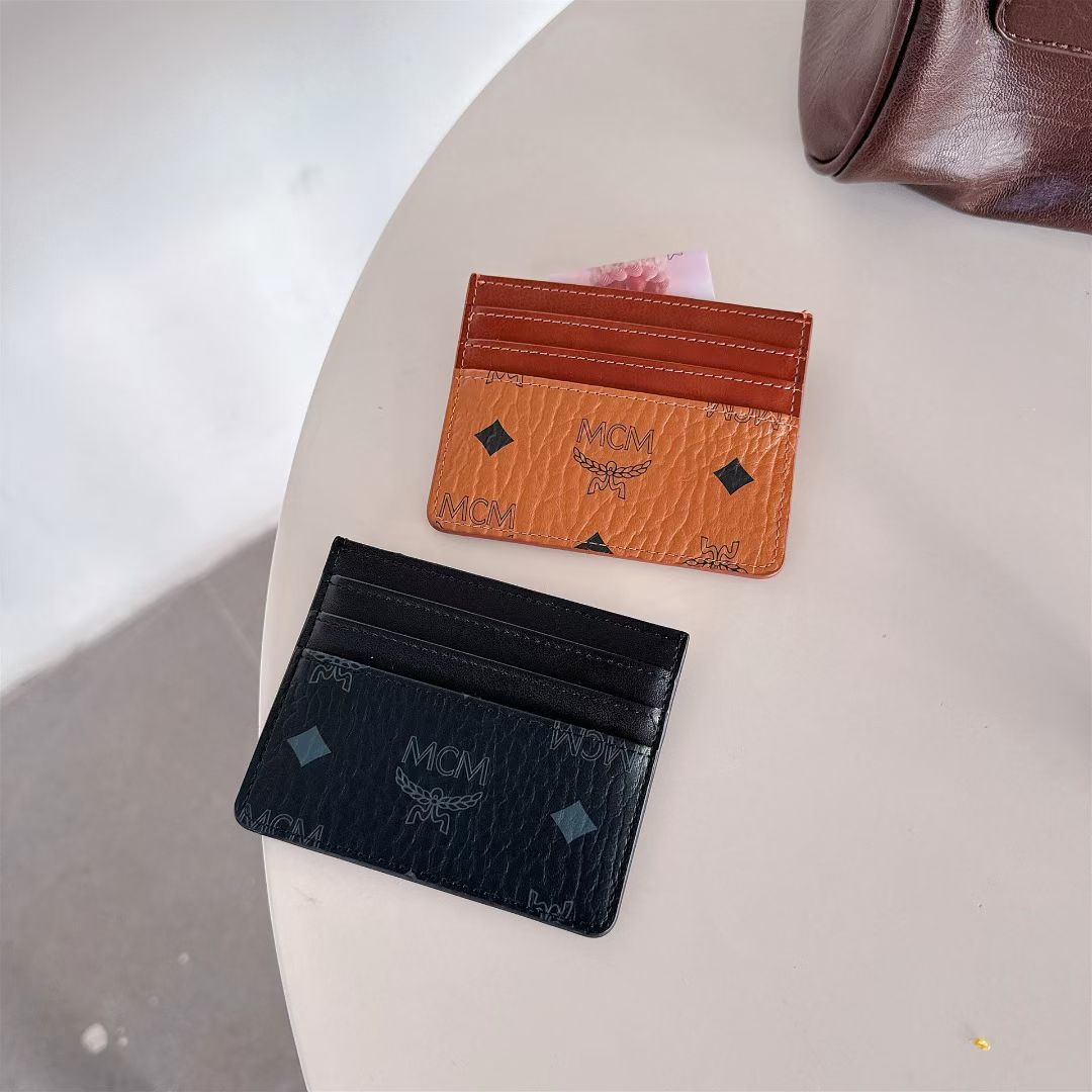 Urban Chic Wallet Case
