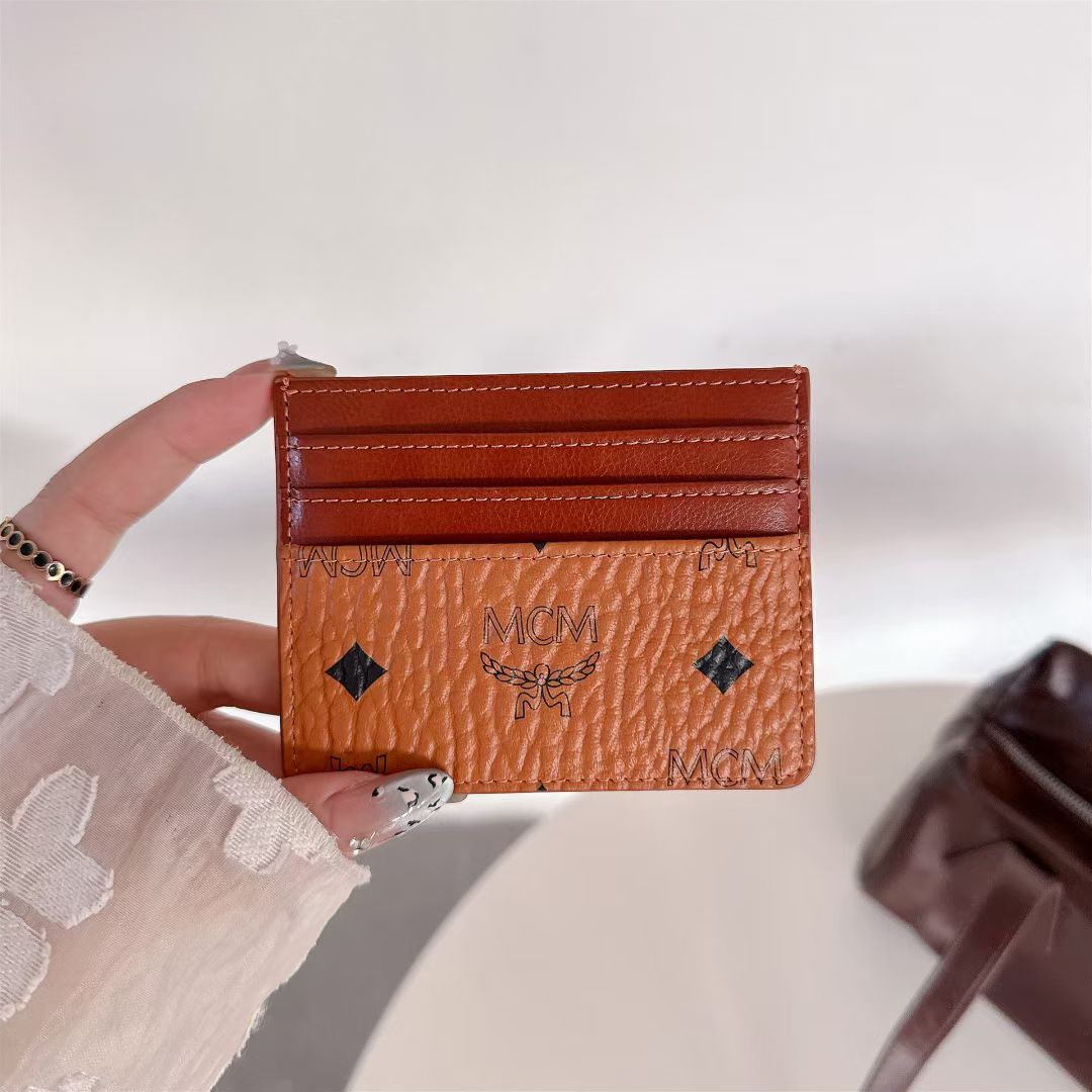 Urban Chic Wallet Case