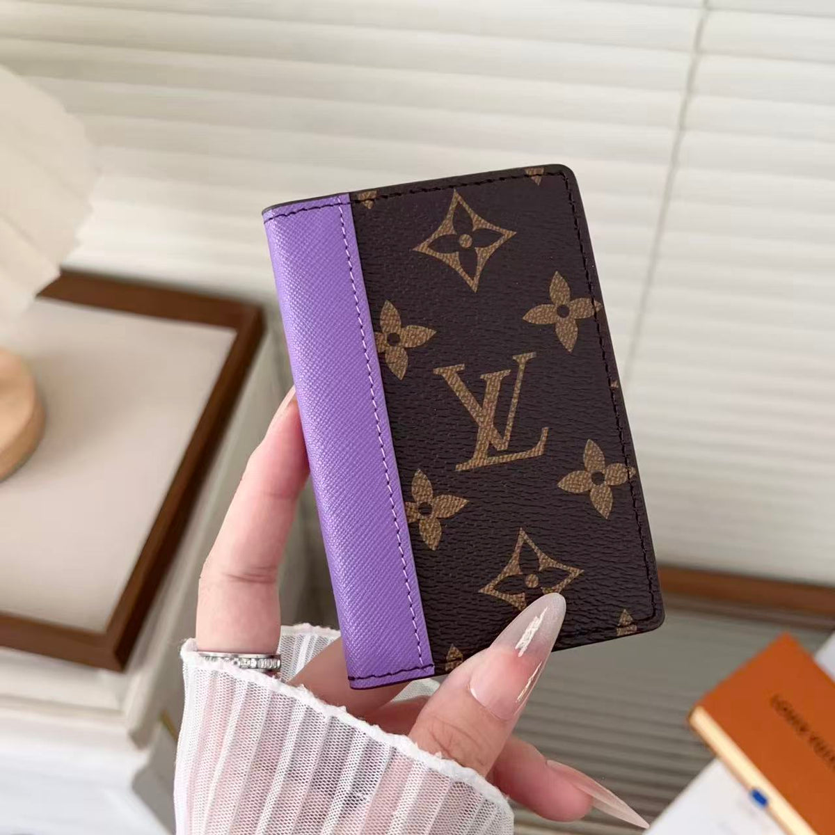 Anti-Scratch Durable Card Storage Case | Slim Leather Wallet Card Holder