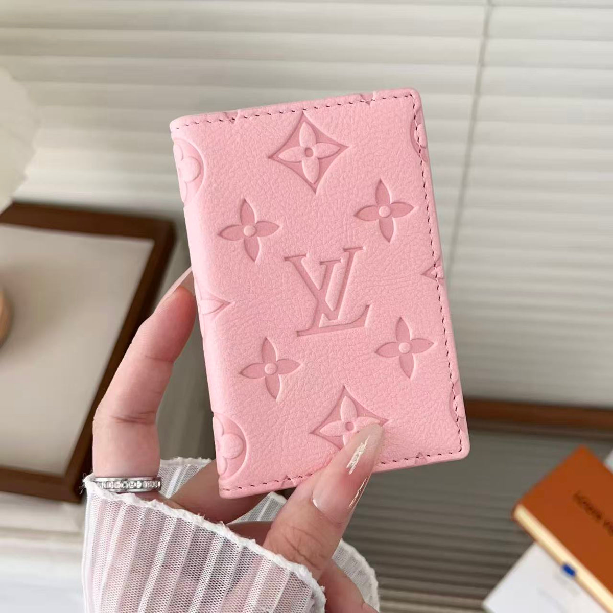 Anti-Scratch Durable Card Storage Case | Slim Leather Wallet Card Holder