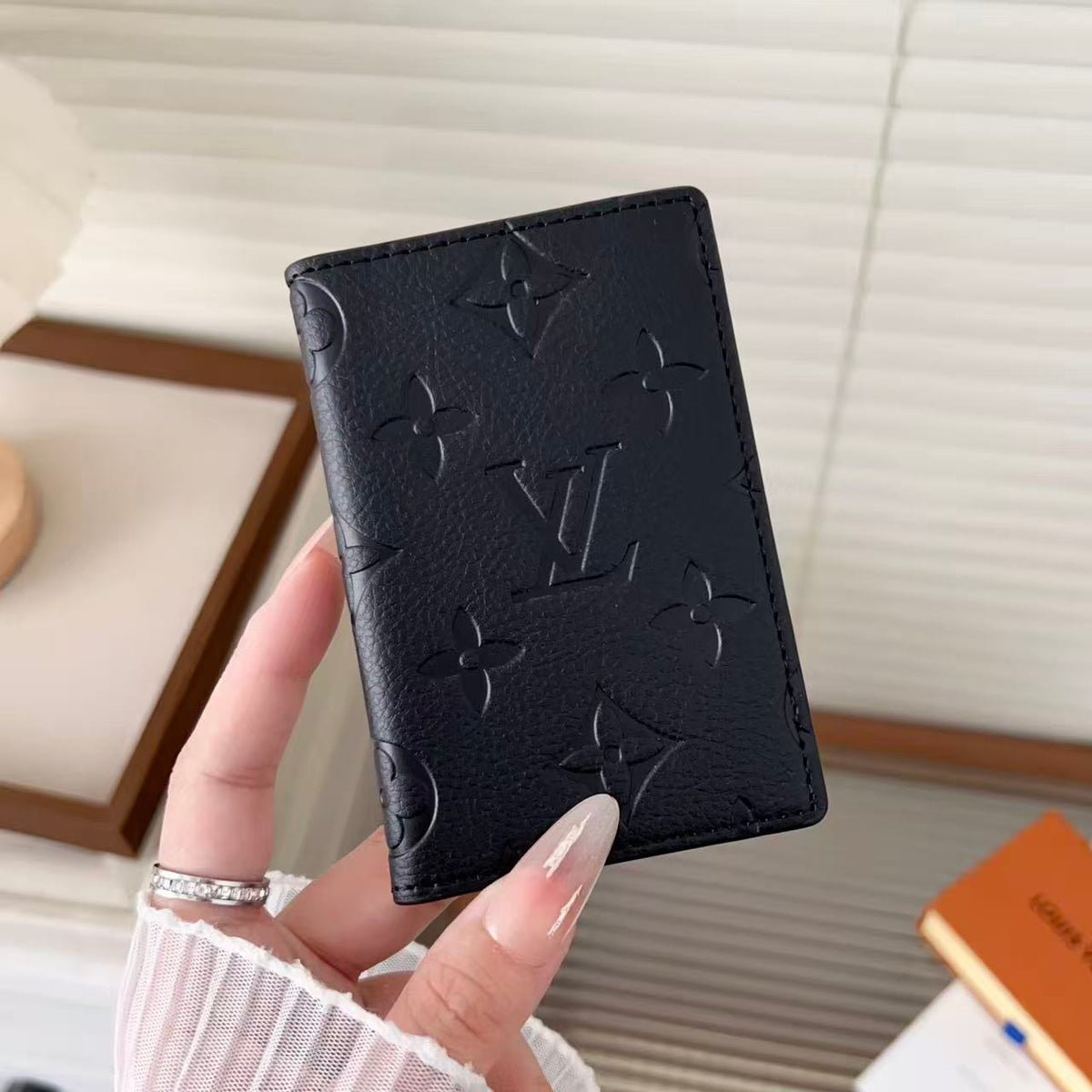 Anti-Scratch Durable Card Storage Case | Slim Leather Wallet Card Holder