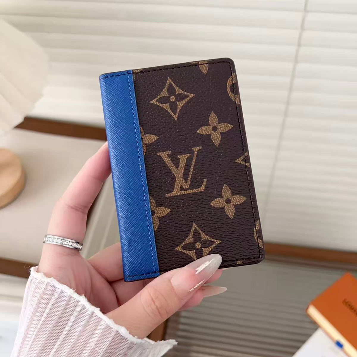Anti-Scratch Durable Card Storage Case | Slim Leather Wallet Card Holder