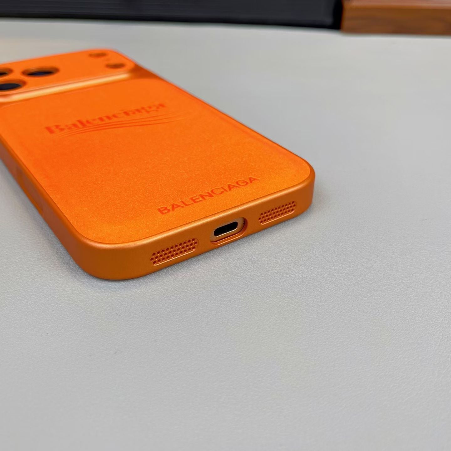 Elegant Slim Case