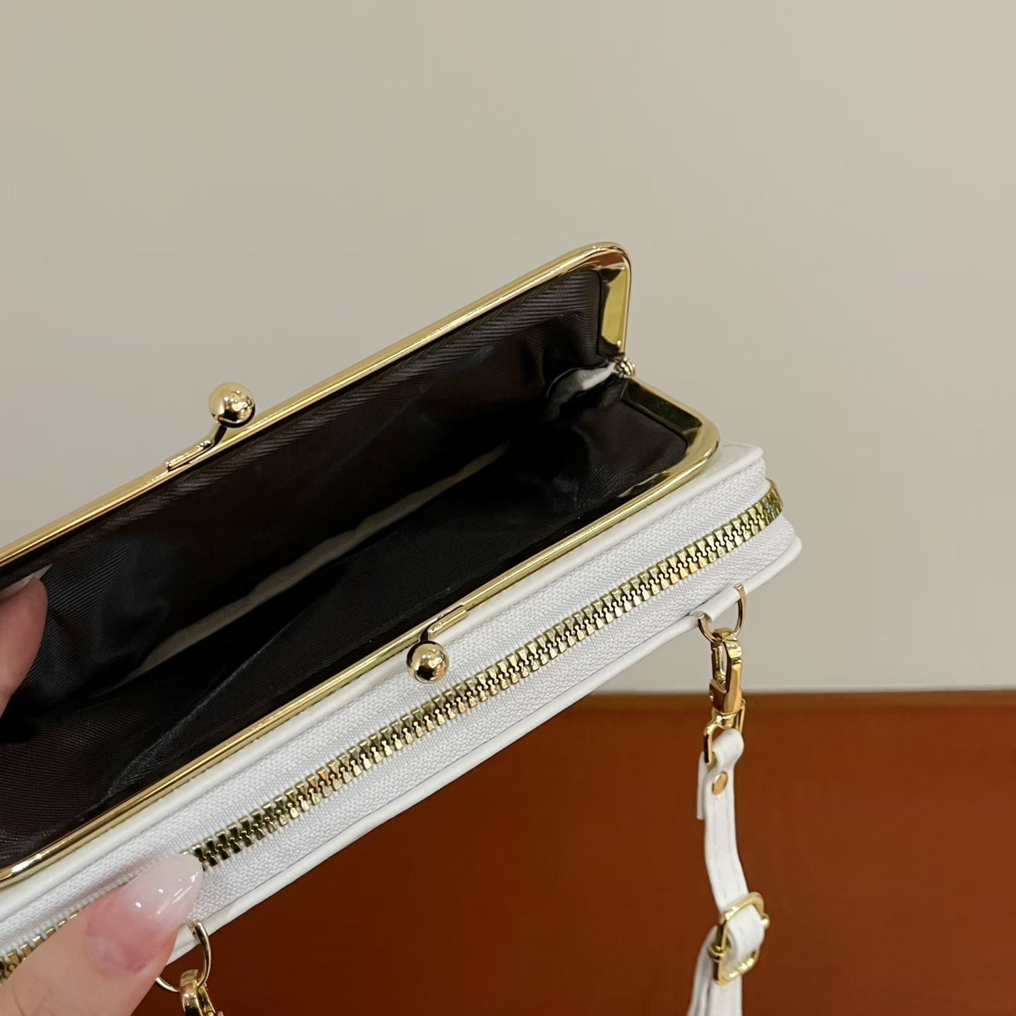Luxury Durable Crossbody Bags by Yebo Fashion