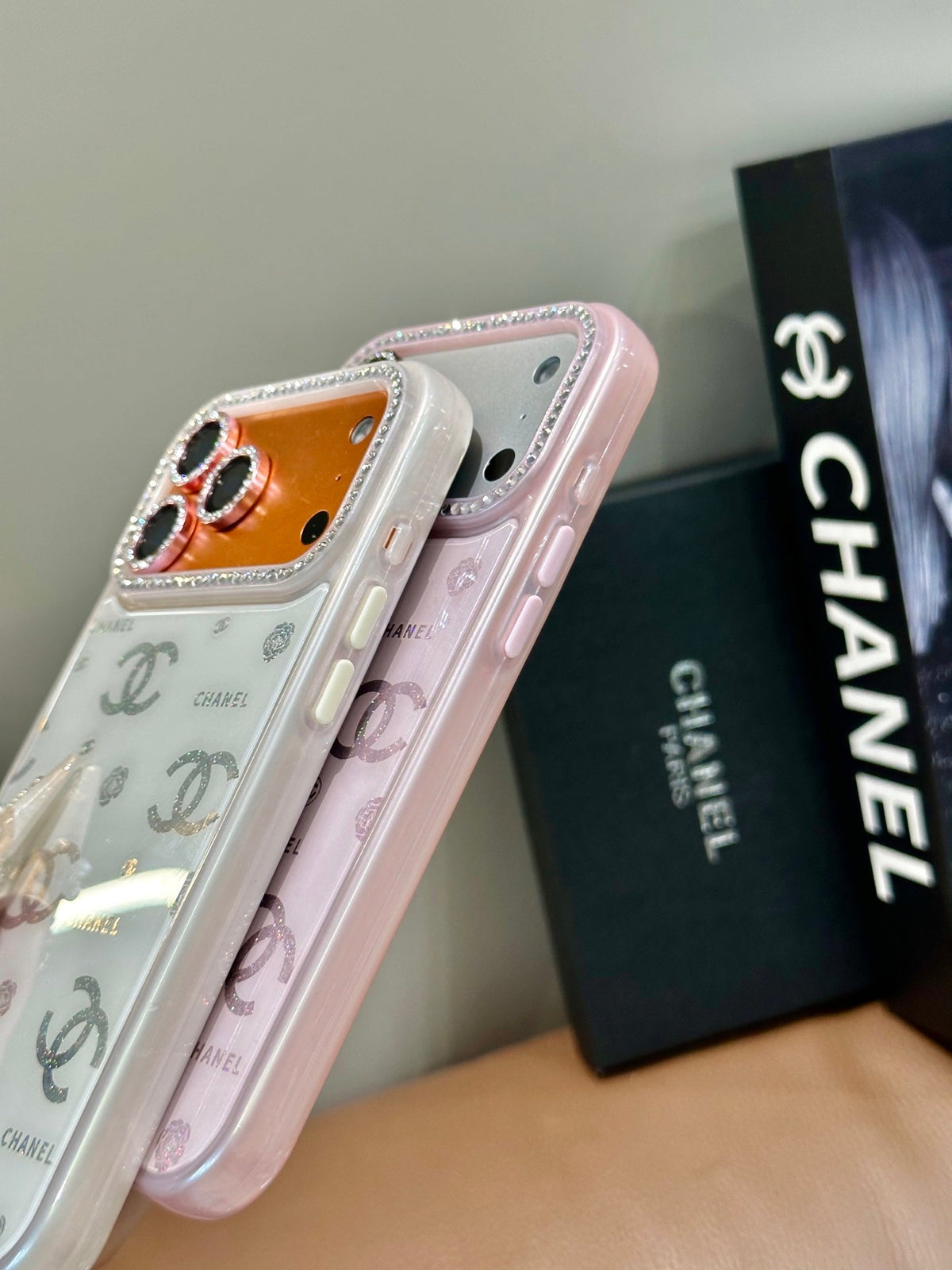 Modern Sleek Minimalist iPhone Case - For iPhone 17 Pro | Luxury Protective Case with Raised Lens Bezel