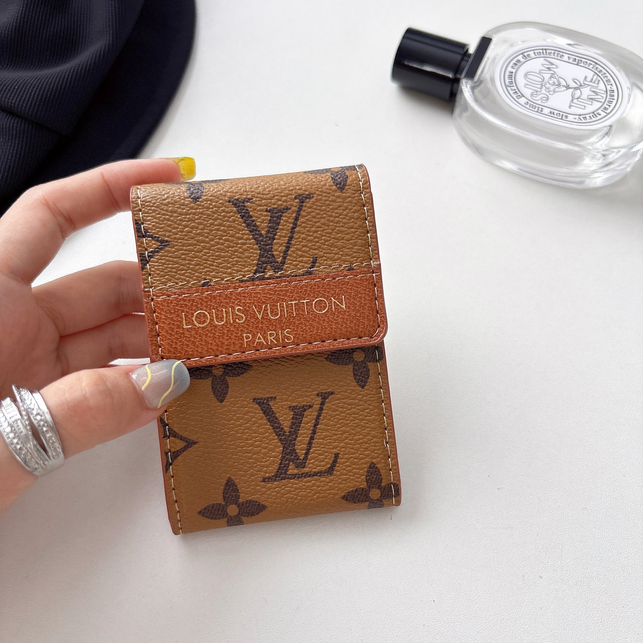 Luxurious Card Cases