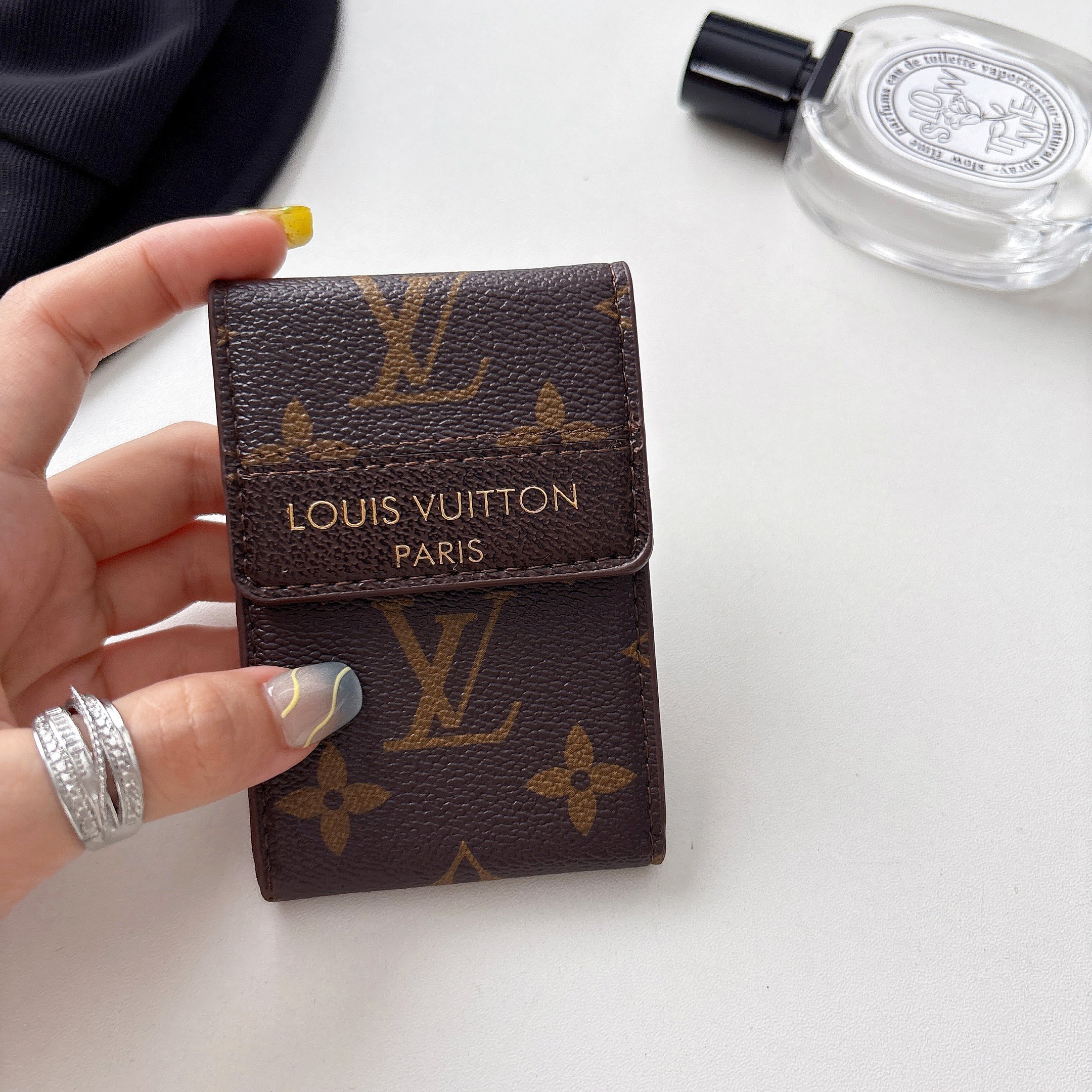 Luxurious Card Cases