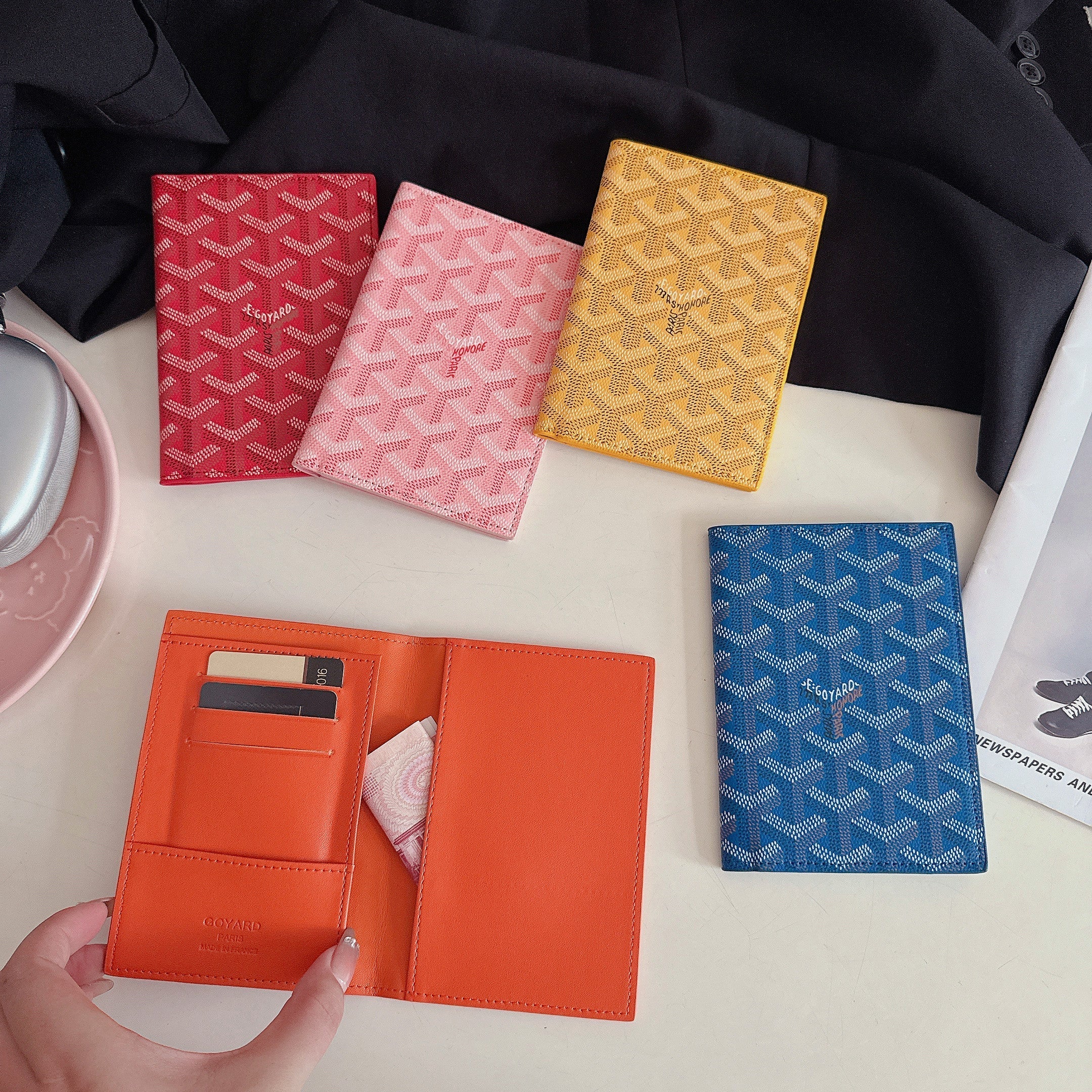 Classic Leather Touch Card Case