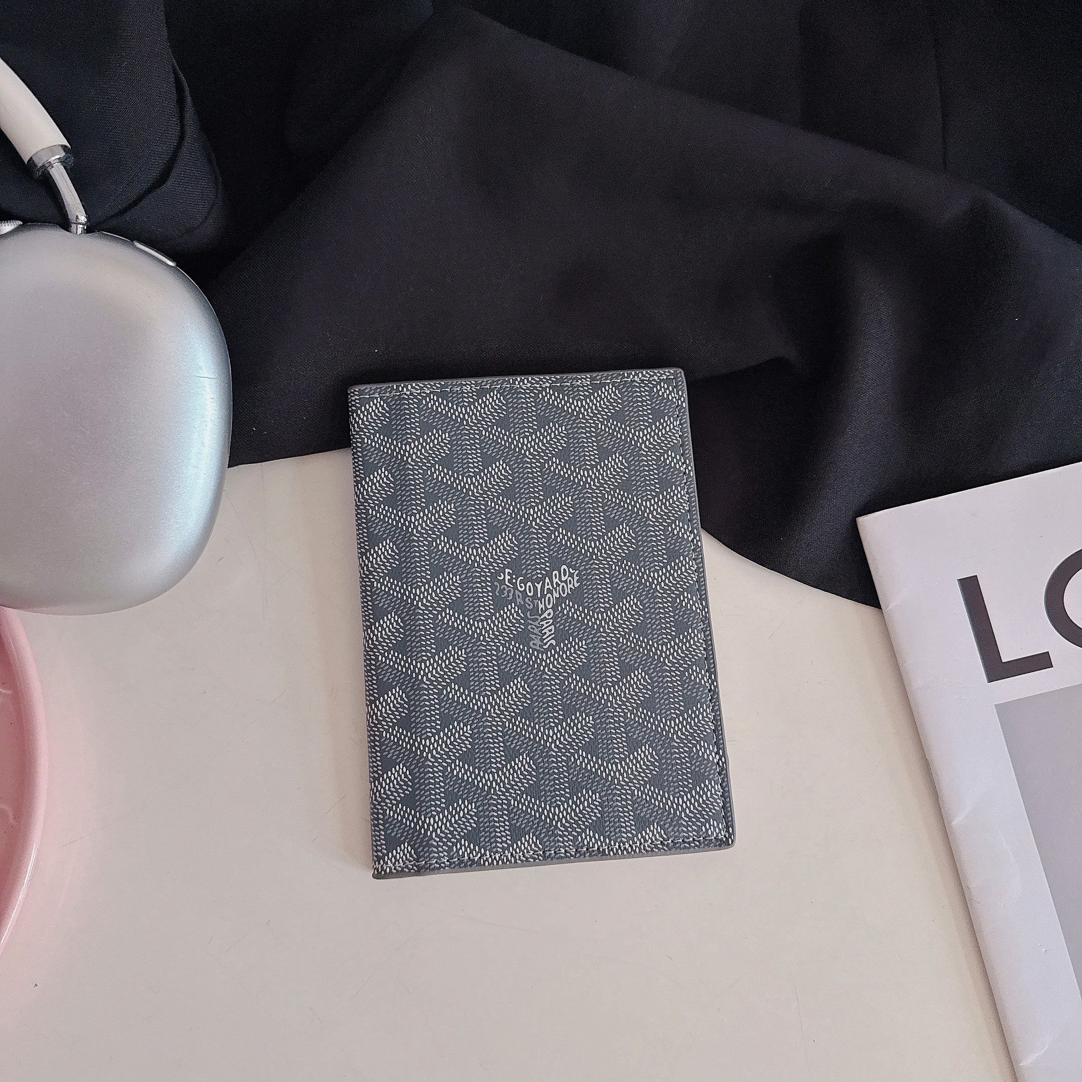 Classic Leather Touch Card Case