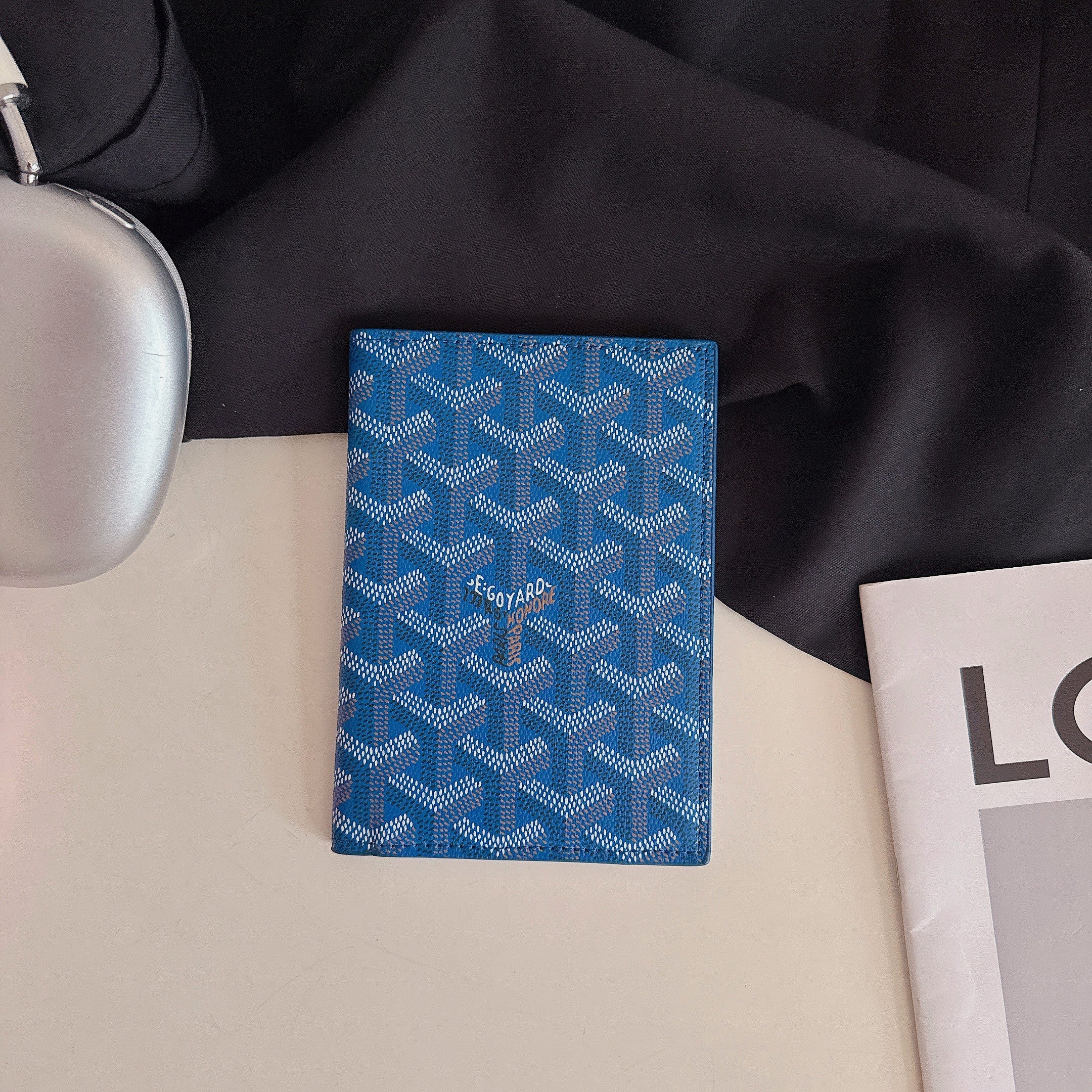 Classic Leather Touch Card Case