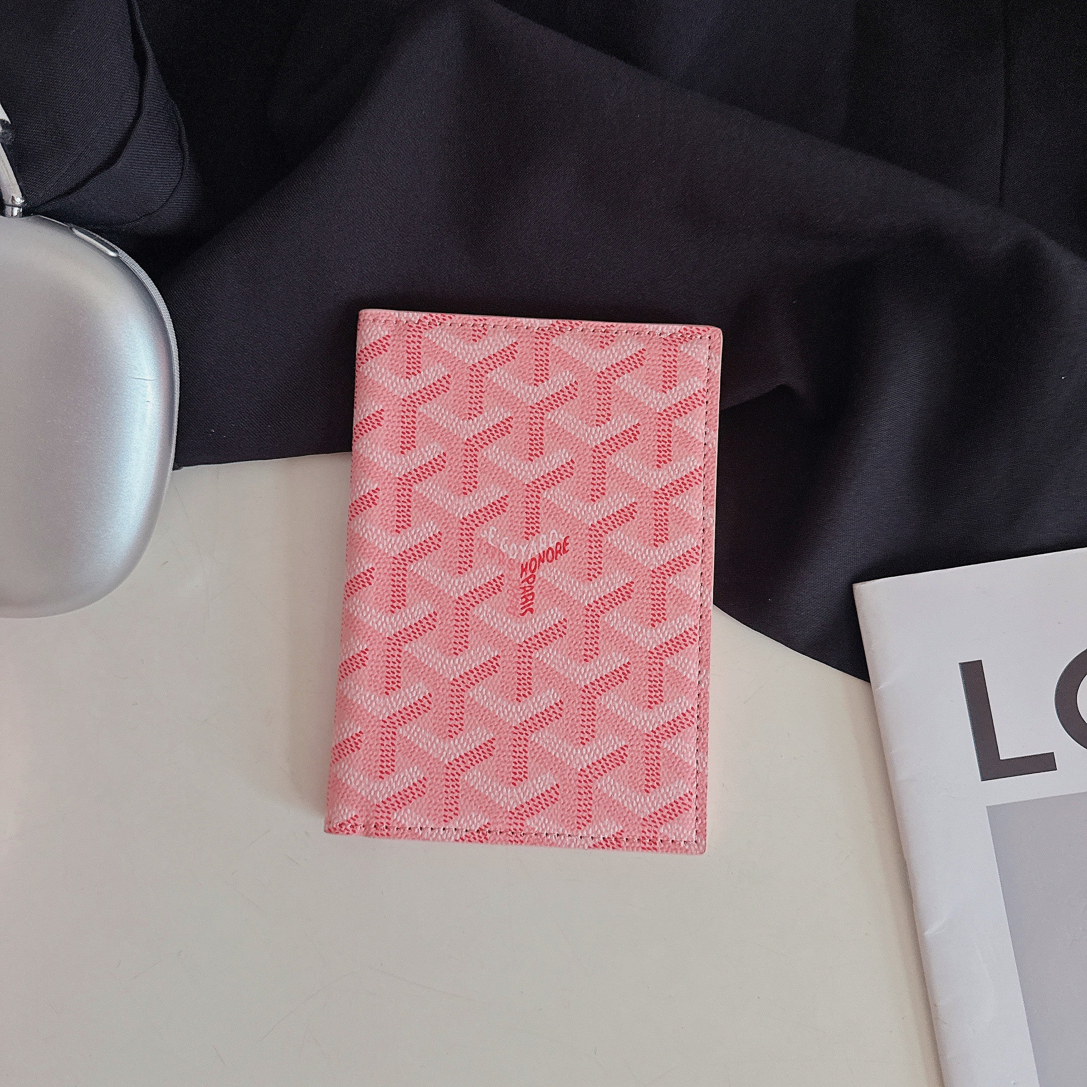 Classic Leather Touch Card Case