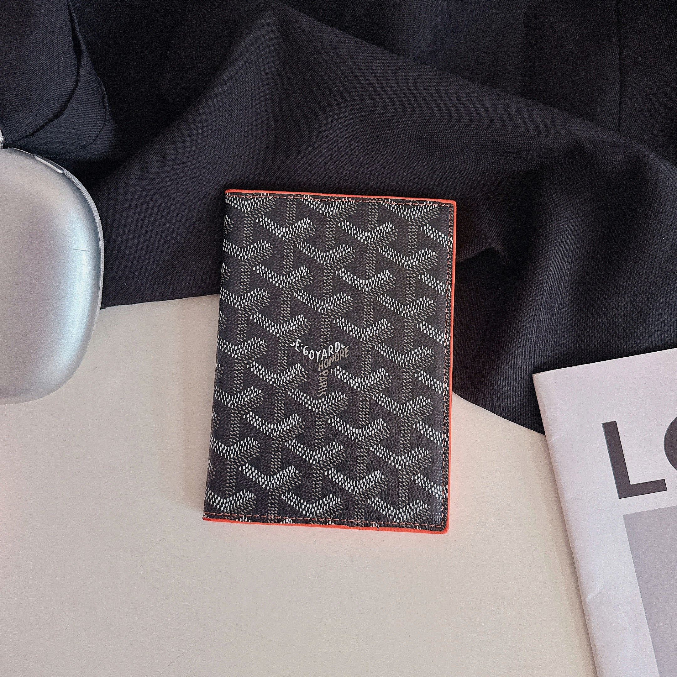 Classic Leather Touch Card Case